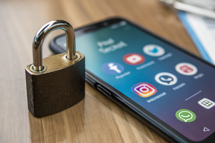 How to Secure Your Social Media Accounts from Hackers ?